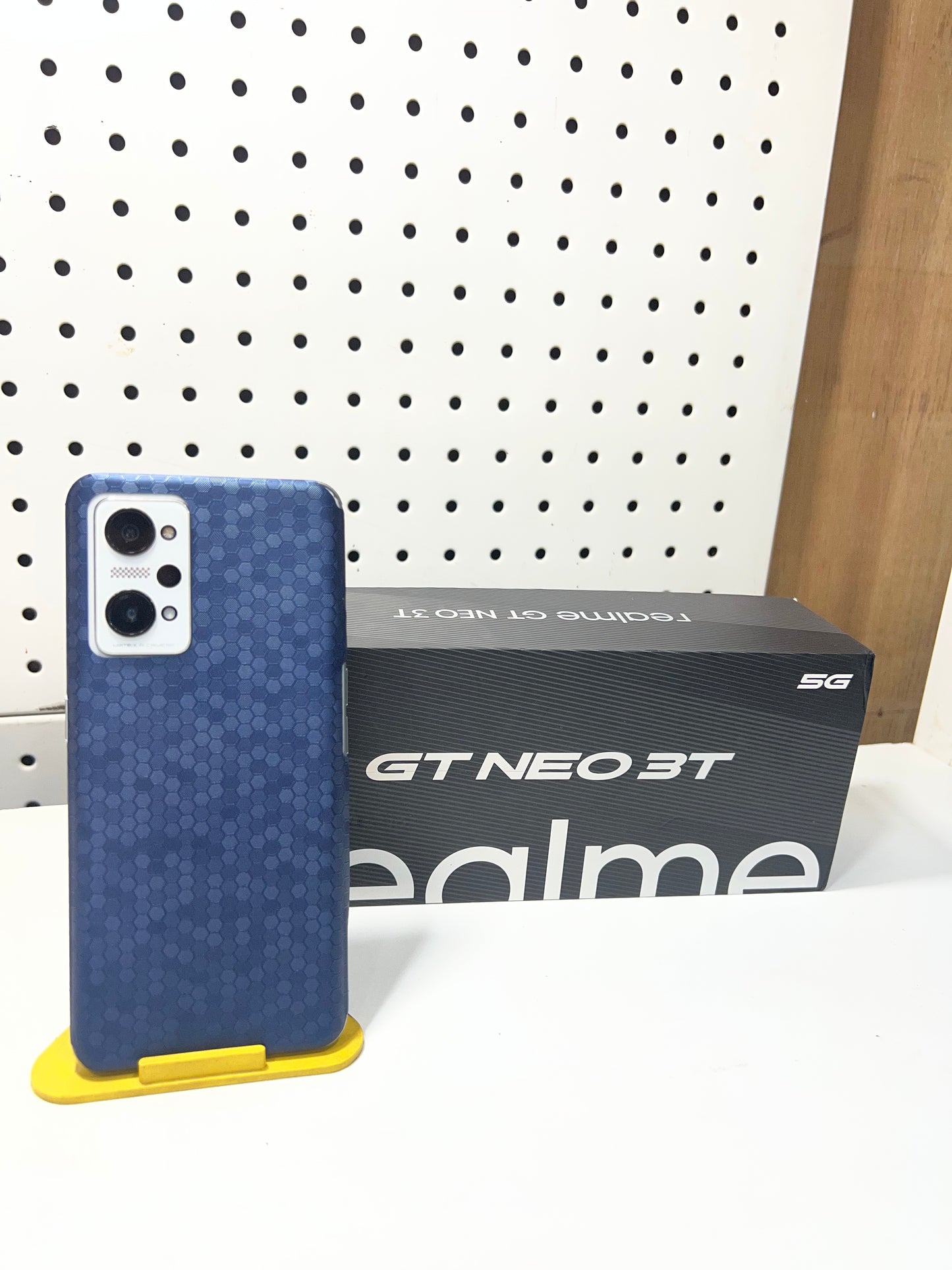 realme GT Neo 3T (Second Hand)