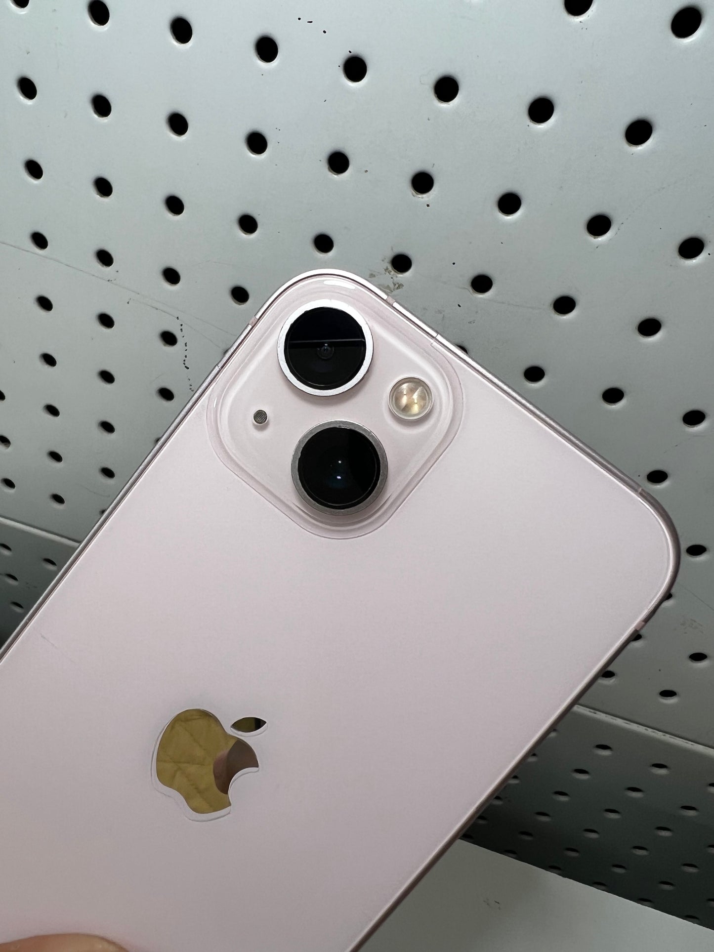 iPhone 13 (Second Hand)