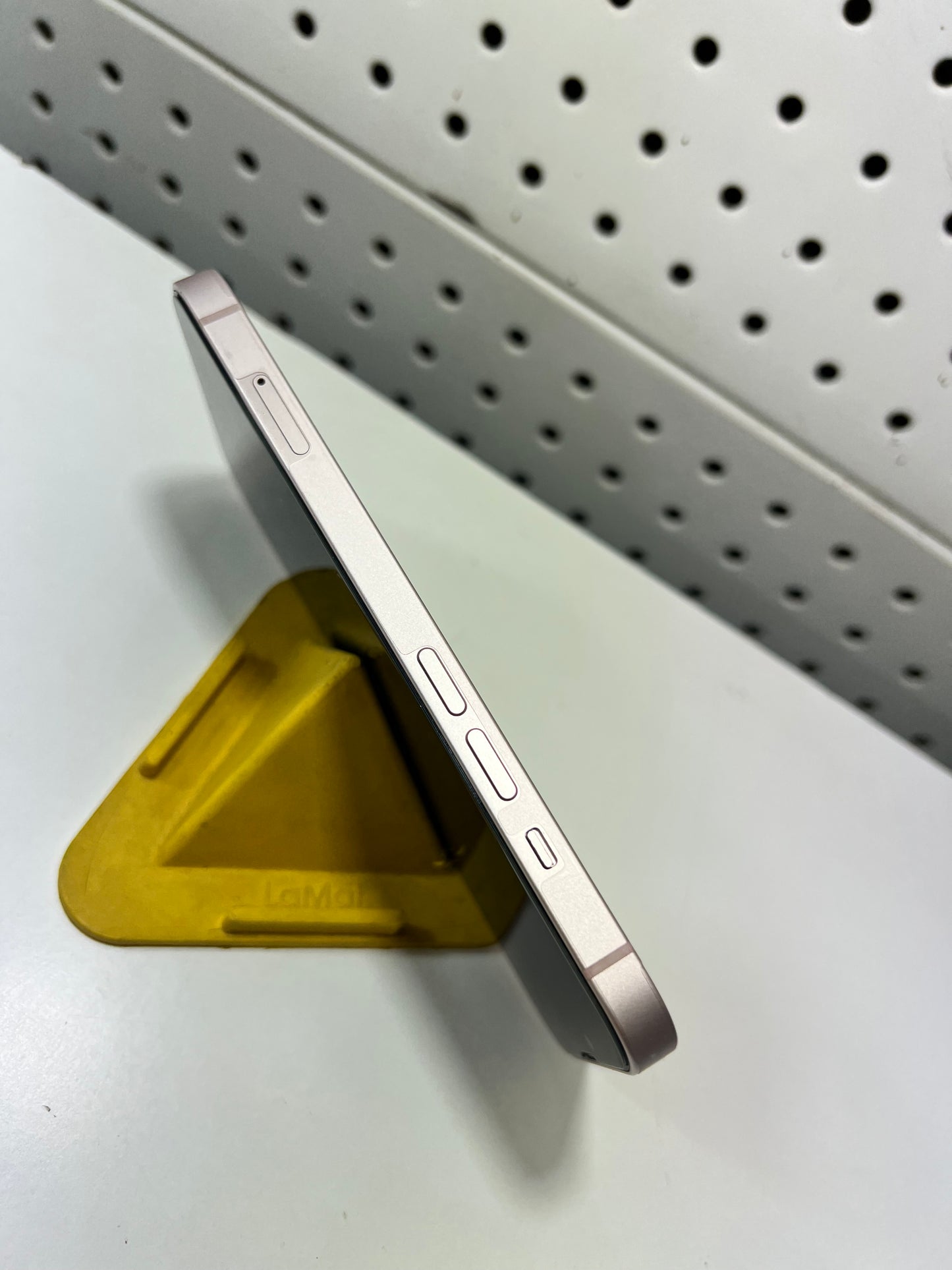 iPhone 13 (Second Hand)