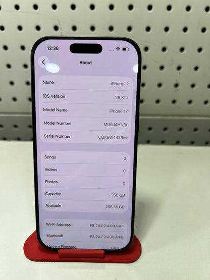 Apple iPhone 17 | Pre-Owned | 256GB | Black | 100% Condition