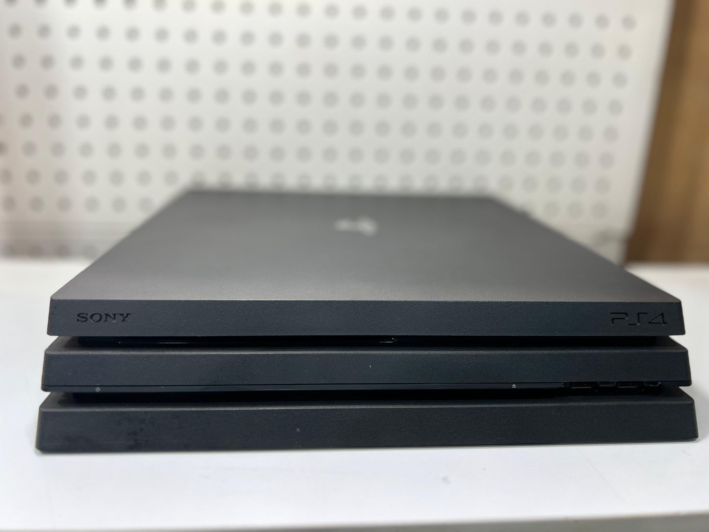 Sony PlayStation 4 Pro (PS4 Pro) | Pre-Owned | 1TB | 100% Condition | 1 Controller