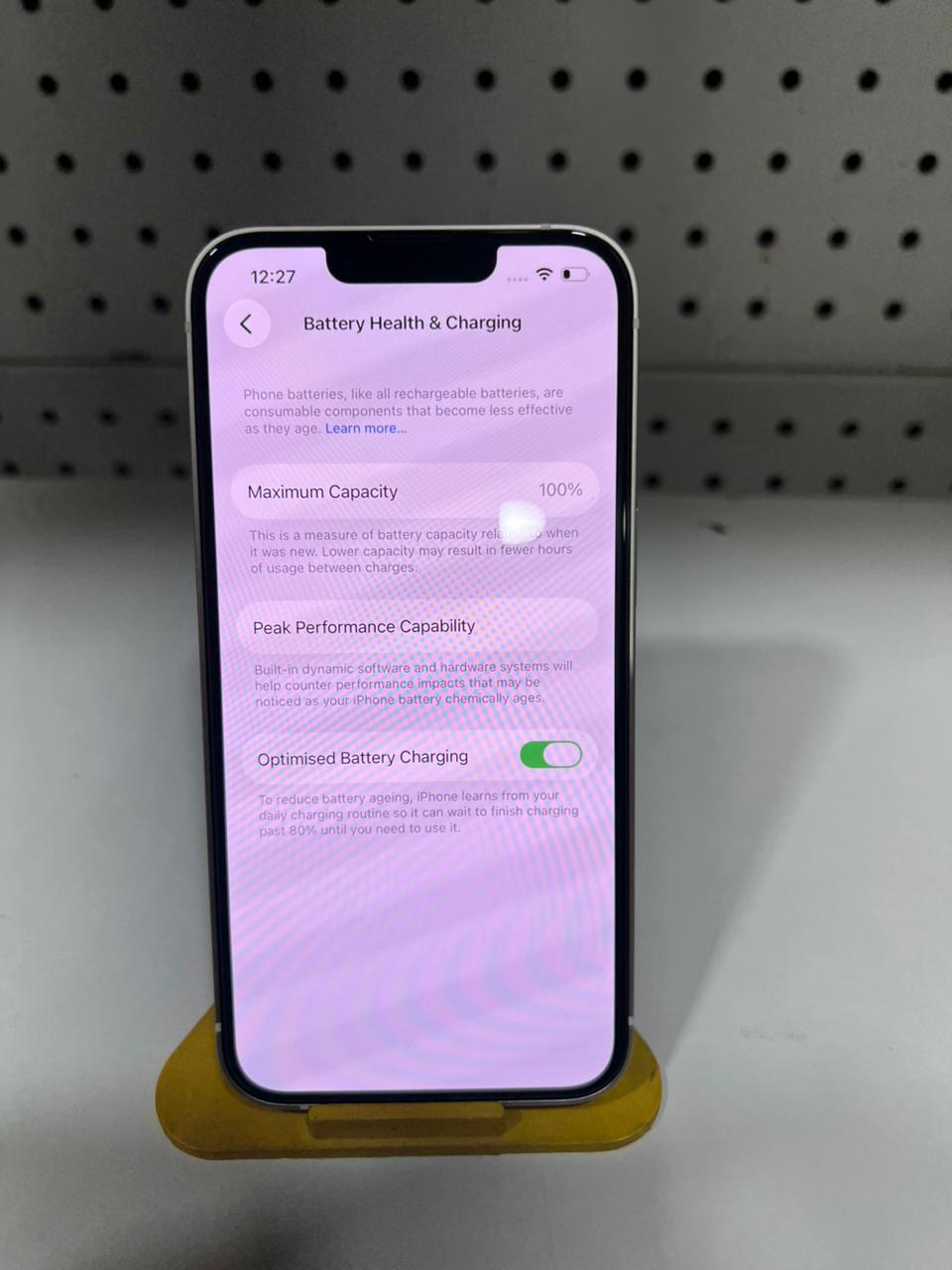 Apple iPhone 13 (128GB) - Like New / Open Box / Refurbished